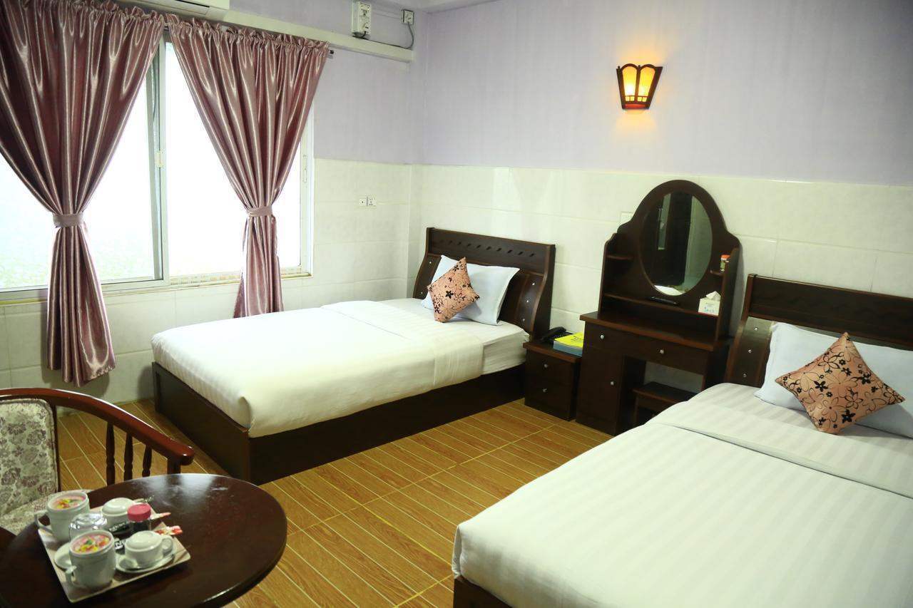 Hotel 99 Pyin Oo Lwin Exterior photo